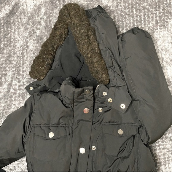 Kid’s Jacket - Picture 2 of 5